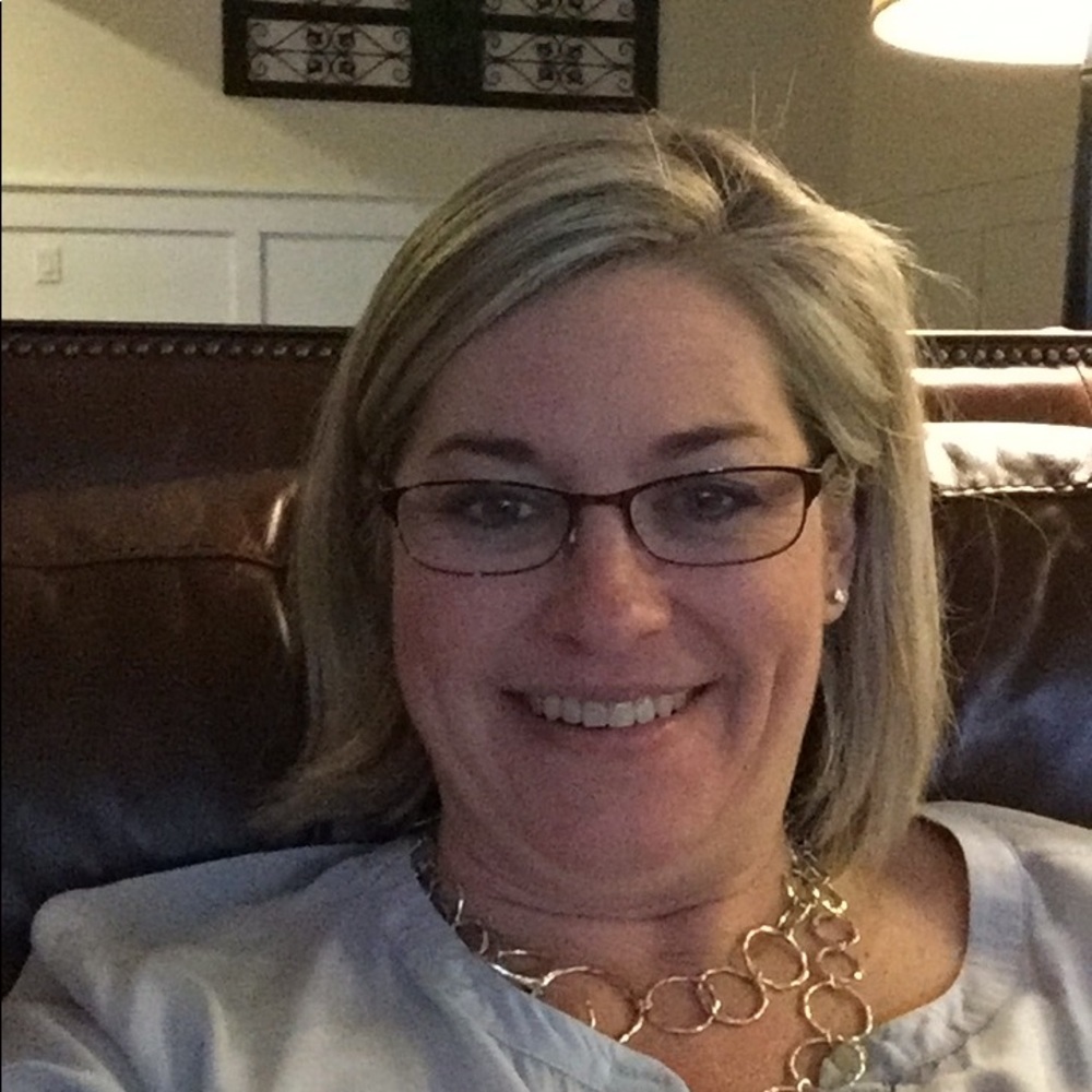 Meet your Posher, Kellie